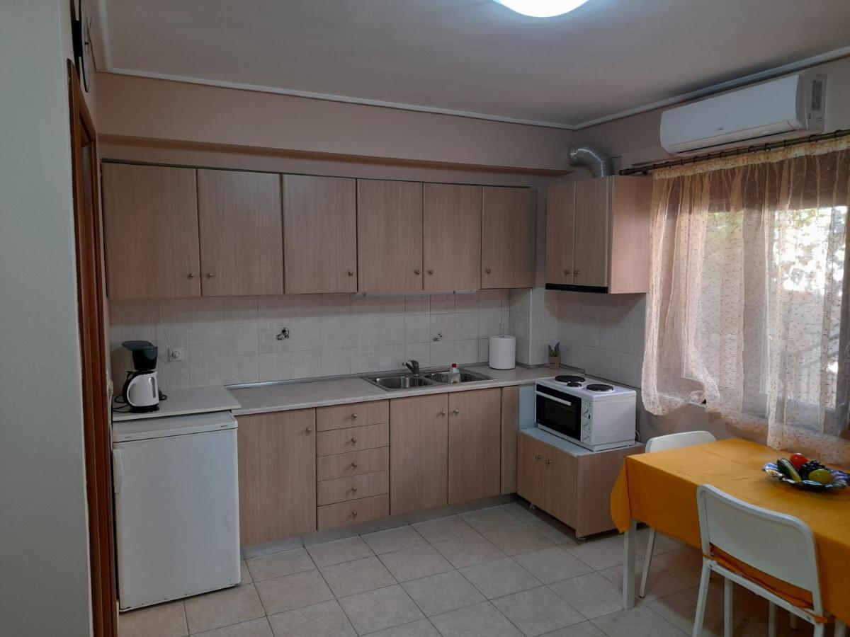Nikos Studio Каливес Экстерьер фото