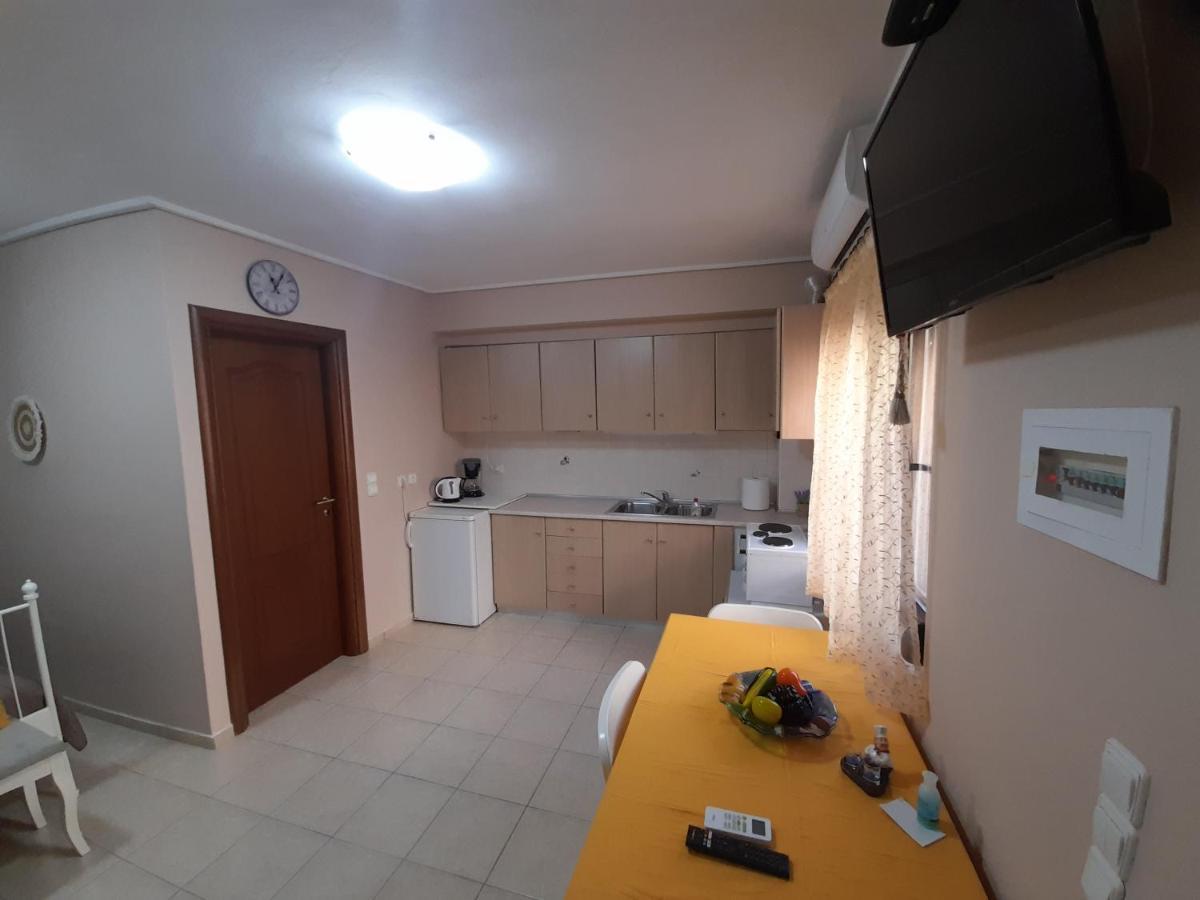 Nikos Studio Каливес Экстерьер фото