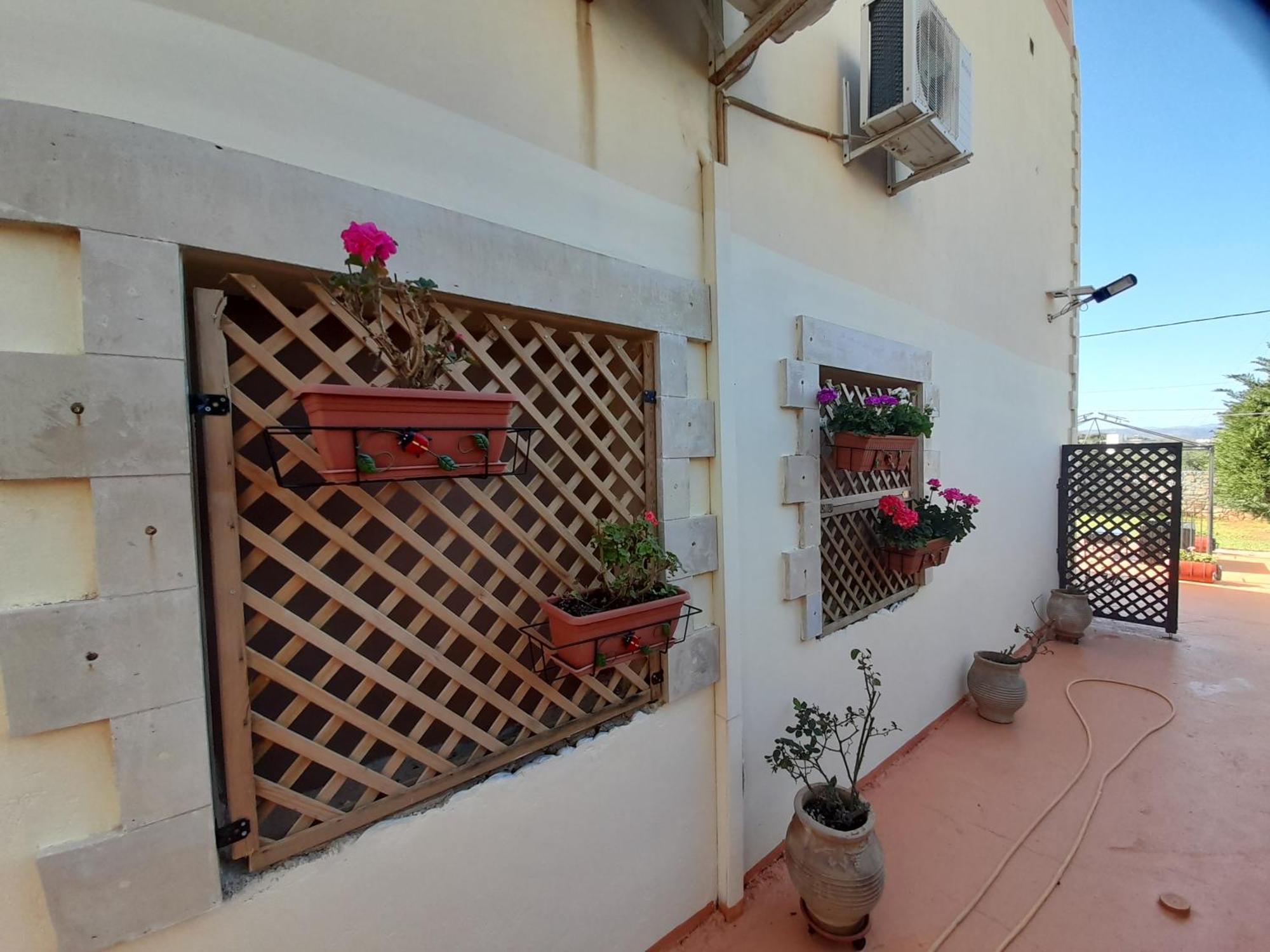 Nikos Studio Каливес Номер фото